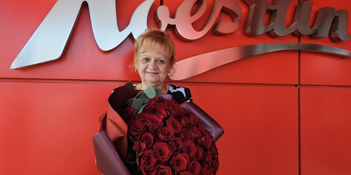 Diva iz sjene: Ova žena je pola stoljeća radila u tvornici keksa, sad je otišla u mirovinu