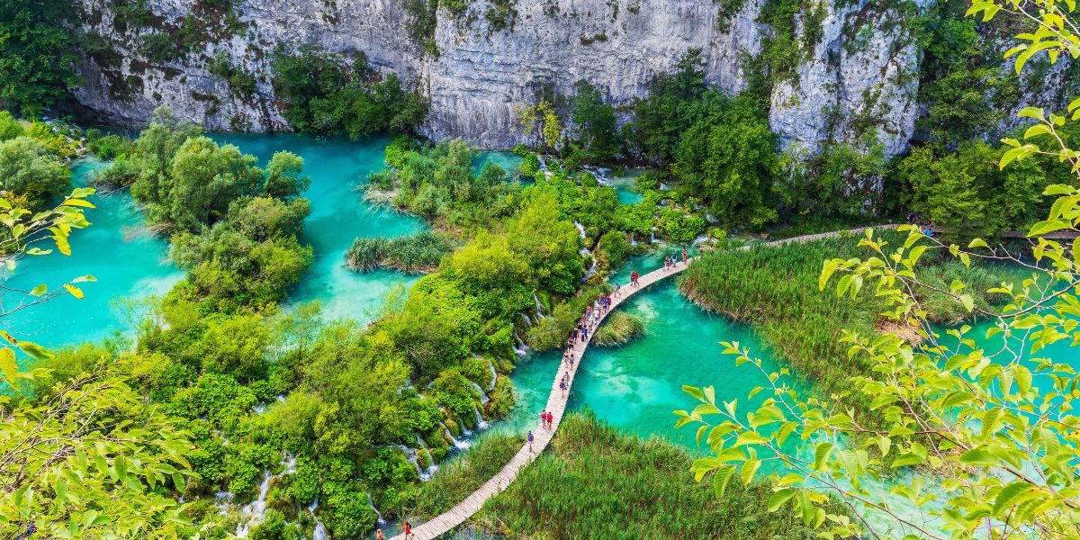 Prema službenim podacima, u Hrvatskoj možete živjeti pokraj top turističke atrakcije za manje od 500 eura po kvadratu!