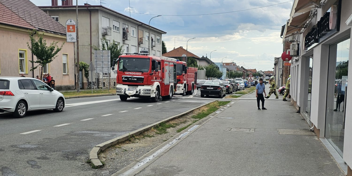 Požar u centru grada, gori poznata pekara