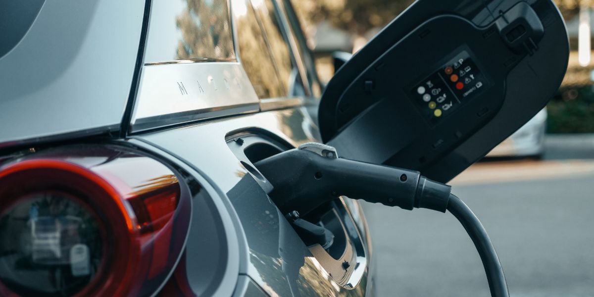 Država dijeli milijune: Saznajte možete li do 90 tisuća eura za novi električni automobil