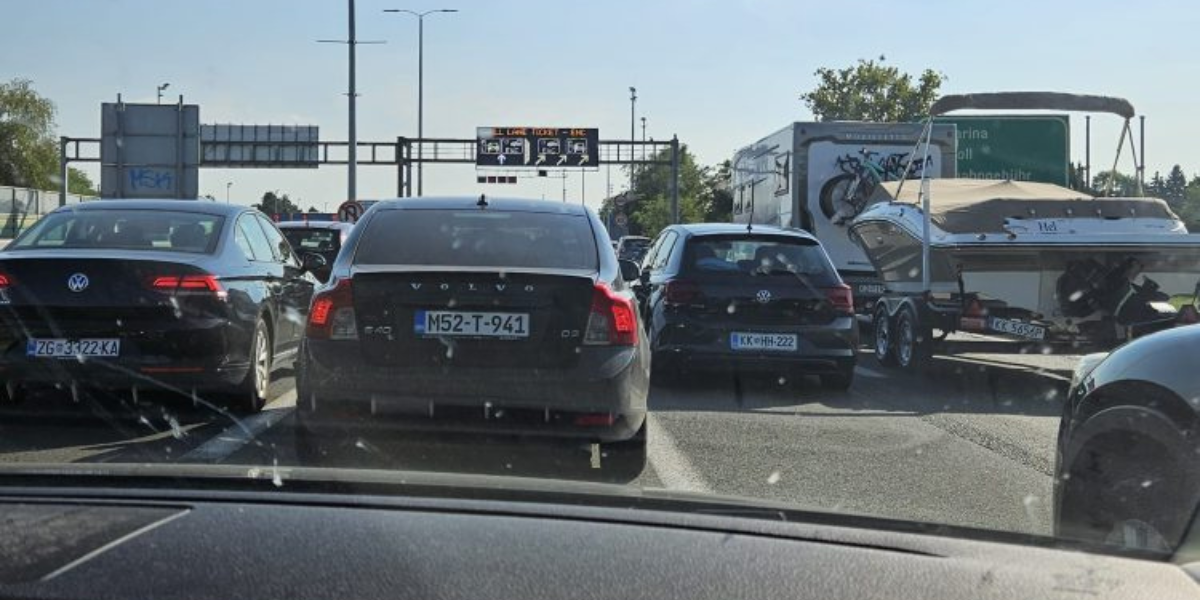 Gužve na cestama zbog vikenda desetljeća: 'Ovaj put inače prijeđemo za 3 sata, sada nam je trebalo čak 6 sati'
