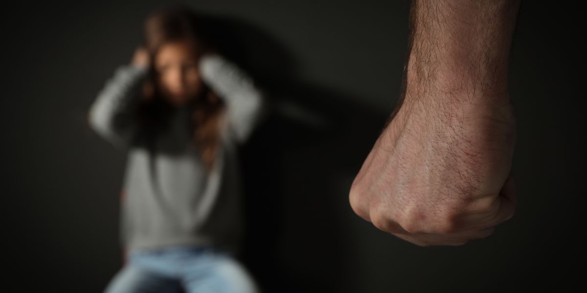 Monstrum (64) godinama zlostavljao pastorku, sve je počelo kad je imala osam godina. Stigla ga je zaslužena kazna.