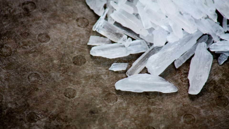 MLADI, OPREZ! U Hrvatskoj se pojavila izuzetno opasna droga. Razara živote!