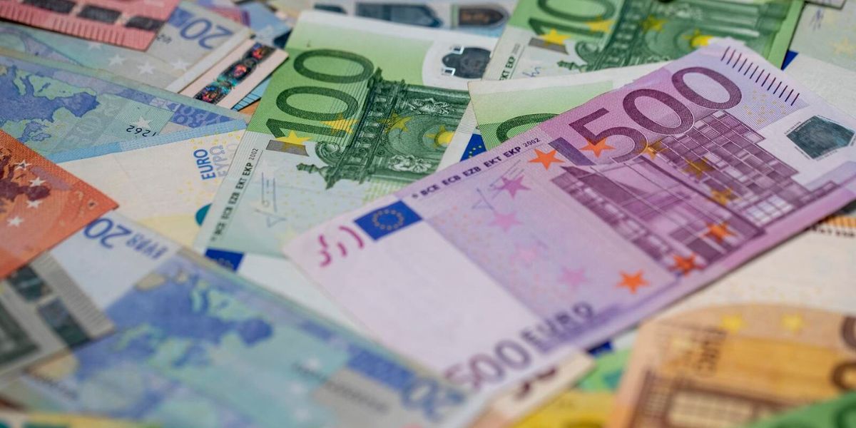 Velika novost za korisnike: Banke od listopada označavaju uplate bojama semafora, znamo što one znače