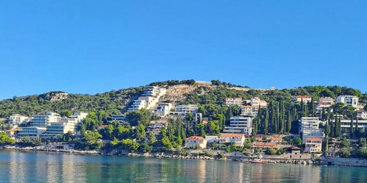 Ministarstvo najavljuje oštru bitku protiv apartmanizacije i betonizacije obale