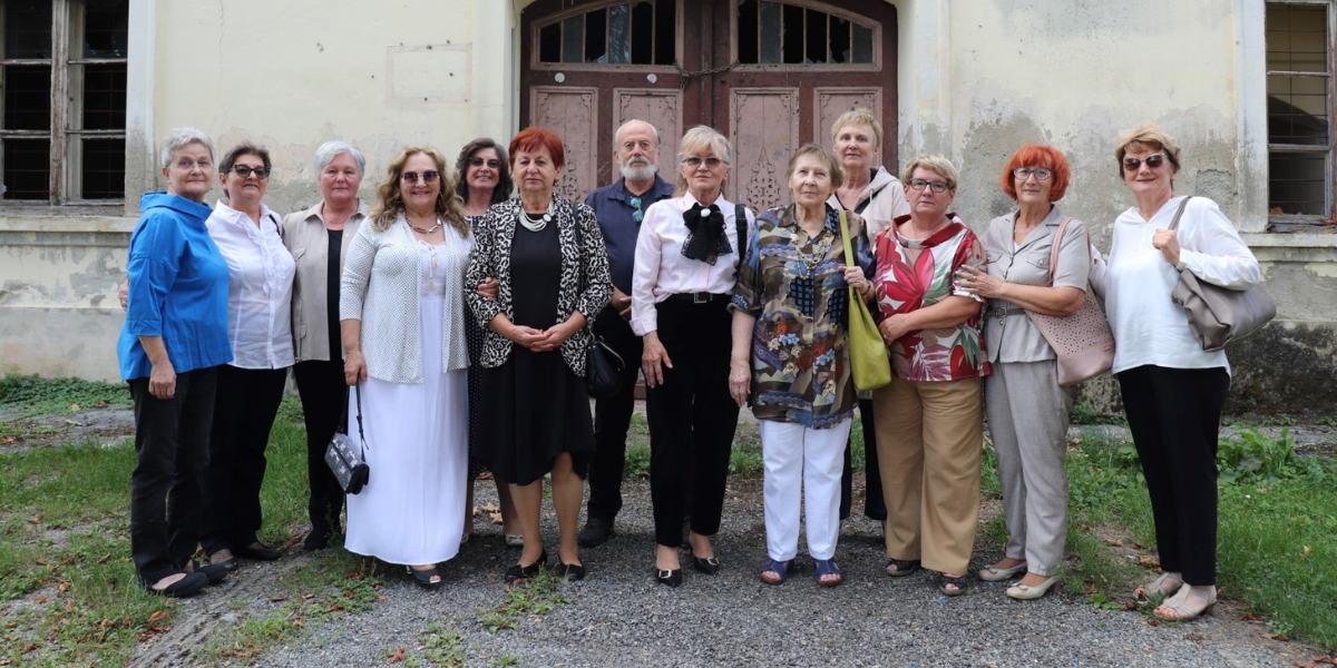 Pola stoljeća kasnije: Gimnazijalci se vratili u školske klupe