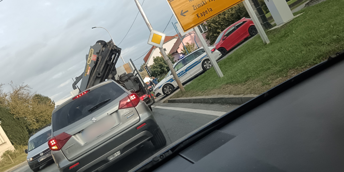 Kaos na jednom od najprometnijih raskrižja u gradu: Policija otkrila kako je došlo do nesreće u kojoj su sudjelovala čak tri automobila