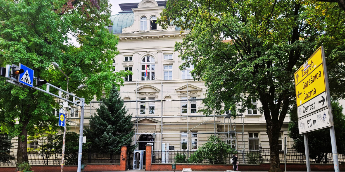 Podiže se skela na Gimnaziji: Evo što se uskoro mijenja na jednoj od najljepših zgrada u gradu