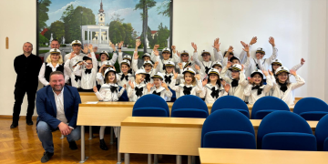 [VIDEO] Morate čuti ovu zaraznu izvedbu: Poslušajte pjesmu koja jednostavno ne izlazi ih uha!