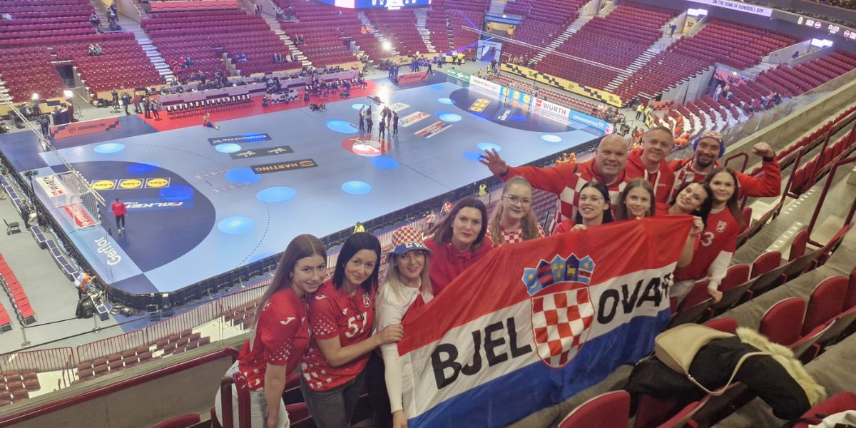 Ništa bez zastave s imenom našeg grada, navijači će večeras glasno navijati za Hrvatsku