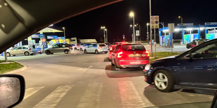 Za ne povjerovati: Pogledajte kako trenutačno izgledaju benzinske crpke