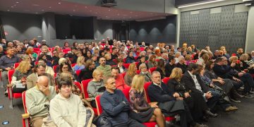 “Žena,majka,glumica” stiže na daske koje život znače i donosi emotivnu osobnu priču