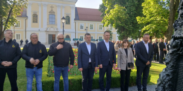 [FOTO] Dostojanstveno i ponosno obilježili važnu godišnjicu