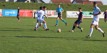 Organizirani NK Bjelovar dvodnevni boravak u vjetrovitoj Dalmaciji okrunio vrijednim bodom