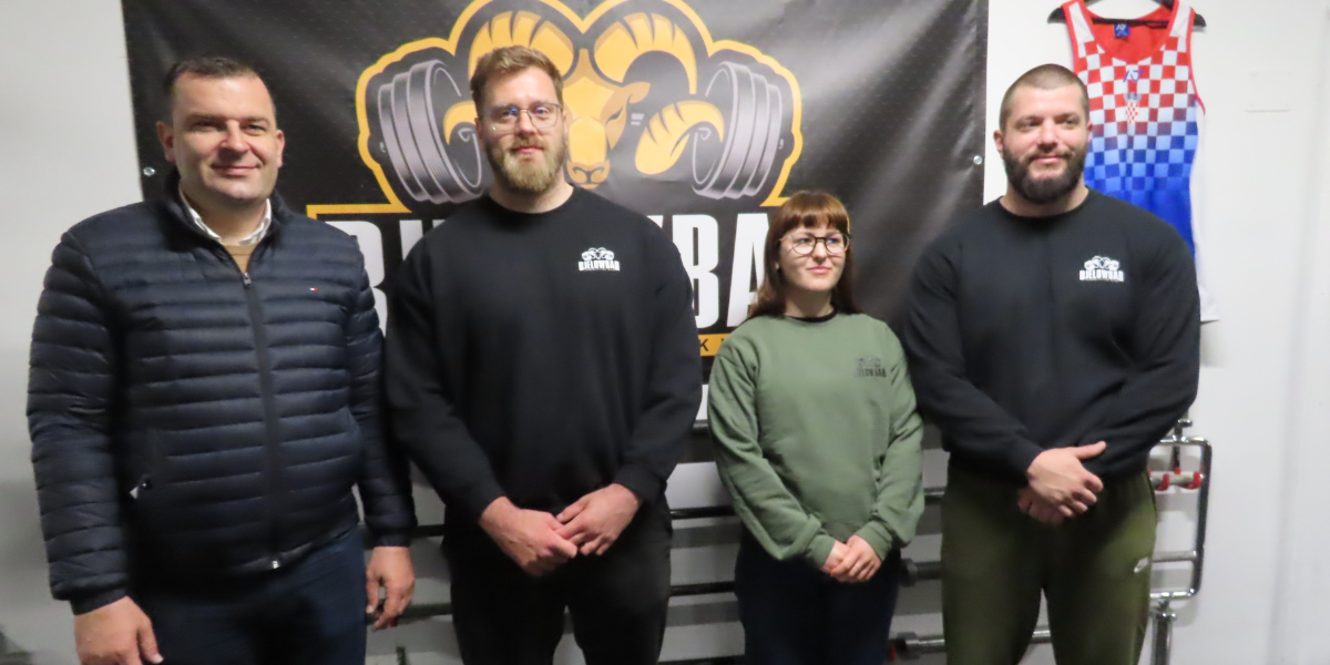 Mali klub, velike stvari: Upoznajte Powerlifting klub "Bjelowbar"
