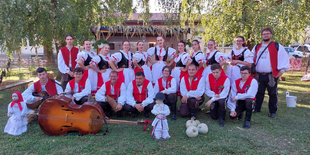 Večer koja briše granice generacija: U grad stiže 'Zlatna dob'