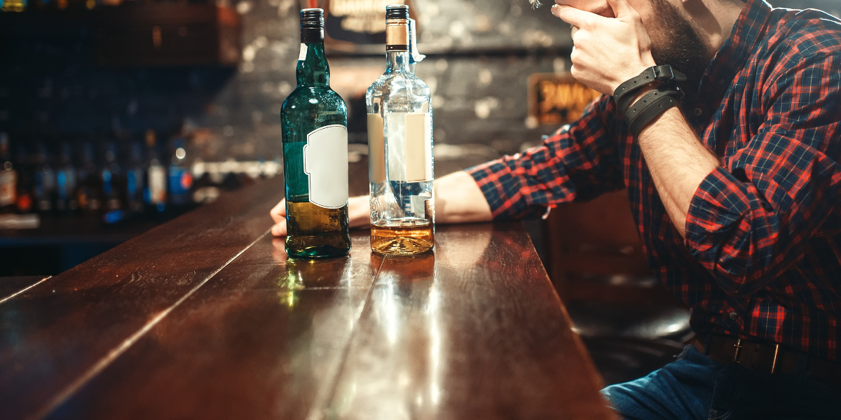 Drama u kafiću: Odbili ga poslužiti, pa počeo divljati i razbijati