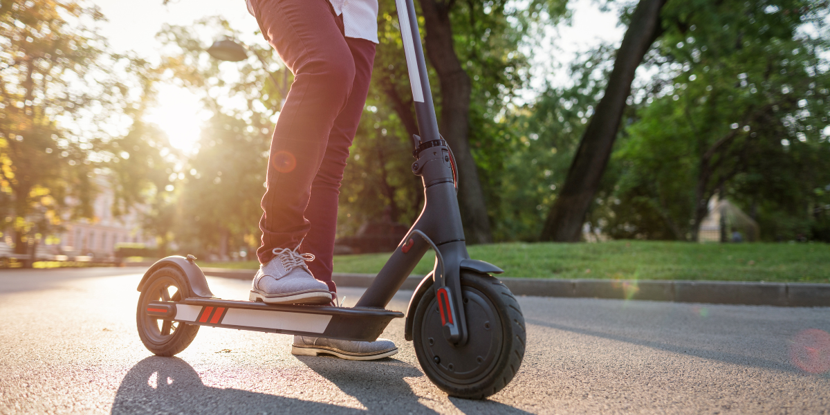 Planirate kupiti djetetu na poklon električni romobil? Mogli bi za to platiti kaznu, evo zašto!