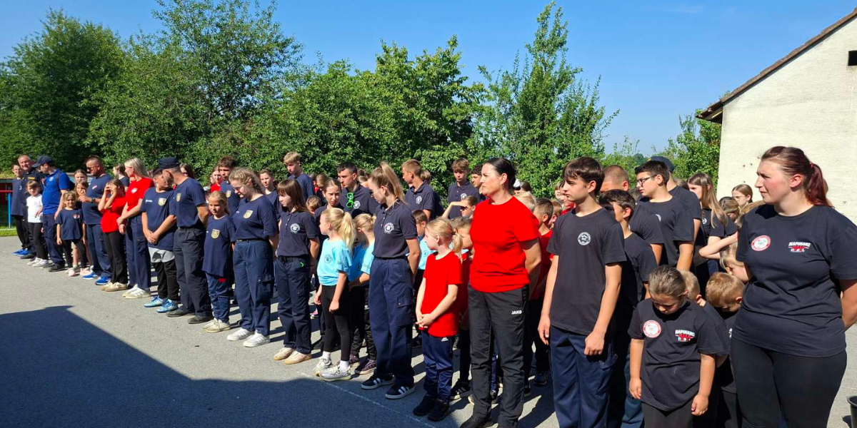 Stotinjak mladih vatrogasaca iz Pakraca i Lipika odmjerilo snage na natjecateljskom terenu