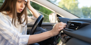 Stručnjaci otkrili što doista pomaže protiv nesnosne vrućine u automobilu
