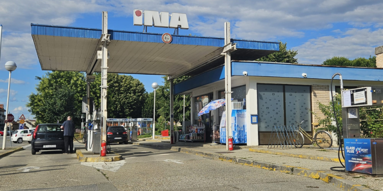 Ograničenje točenja goriva na INI i Petrolu