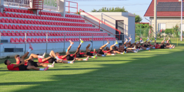 [FOTO] Mladost iz Ždralova također krenula s pripremama za novu sezonu: ‘Idemo u borbu hrabro, odgovorno, s gardom!’