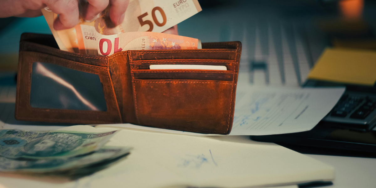 Paušalci iznad 40.000 eura državi će davati i do 3.000 eura više godišnje