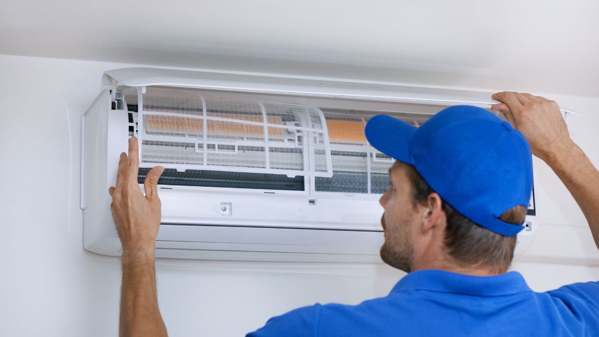 Instalateri klime najveći su dobitnici paklenog ljeta: Instalacija skuplja od uređaja, a čeka se tjednima