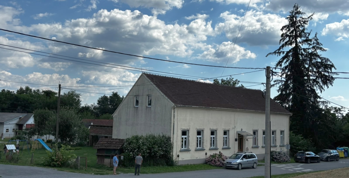 Škola u Tomašu šaptom pala, djeca će od jeseni u Kokinac