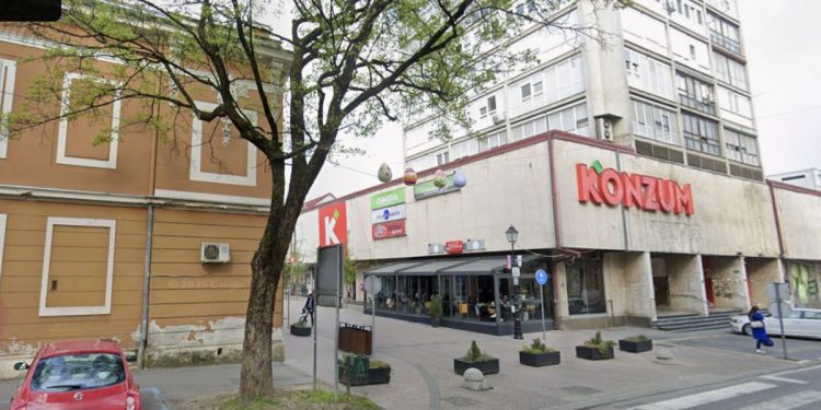 Da se neboder gradi danas, trebao bi više parkirnih mjesta nego što će ih biti ispod tržnice