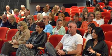 [FOTO] Otvoren festival smijeha s čak deset komedija iz tri države
