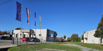 Za sretnije djetinjstvo: Nova Rača uz potporu Ministarstva ulaže u senzornu sobu i dječje igralište